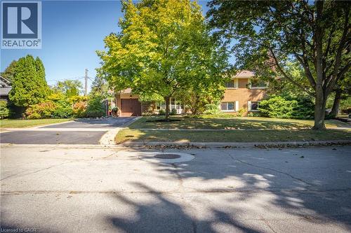517 Rosedale Crescent, Burlington, ON 