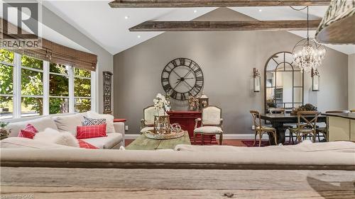 517 Rosedale Crescent, Burlington, ON 