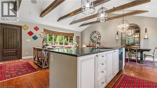 517 Rosedale Crescent, Burlington, ON 