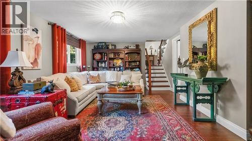517 Rosedale Crescent, Burlington, ON 