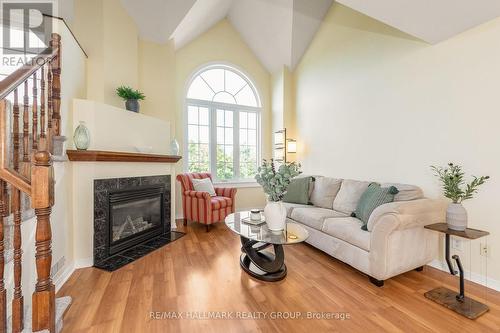 1715 Blohm Drive, Ottawa, ON 