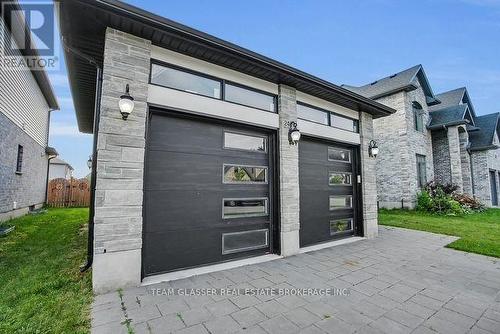 2407 RED THORNE AVENUE , London South (South V), Ontario N6P 0E7 2