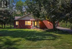 60 BAYSIDE AVENUE Tay, ON L0K 2A0