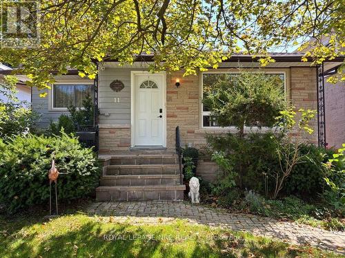 11 REBECCA STREET  St. Catharines (Ridley), ON L2S 2G7