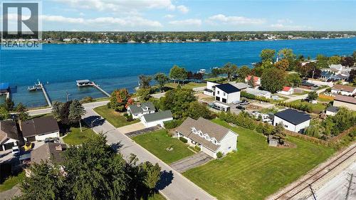 54 NAPOLEON STREET  St Clair, ON N0N 1M0