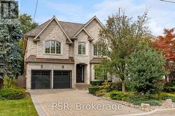 94 MUNRO BOULEVARD Toronto, ON M2P 1C4