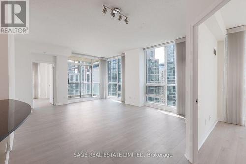 2711 - 16 YONGE STREET , Toronto, Ontario M5E 2A1 3