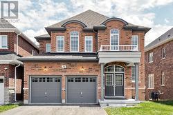 166 FERRAGINE CRESCENT Bradford West Gwillimbury, ON L3Z 4K1
