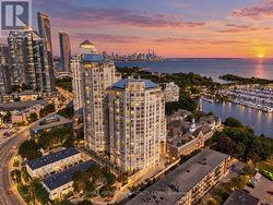 301 - 2287 LAKE SHORE ROAD W Toronto, ON M8V 3Y1