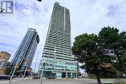 3305 - 805 CARLING AVENUE Ottawa, ON K1S 5W9