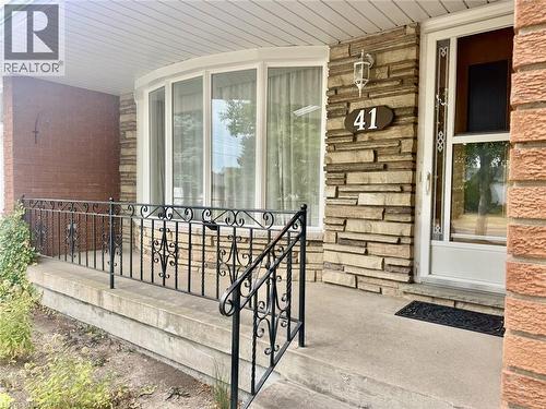 41 Orlanda Road, Hamilton, ON 