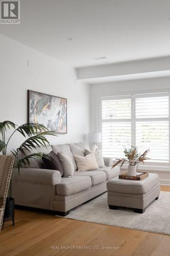 1633 Coram Crescent, Mississauga, ON 