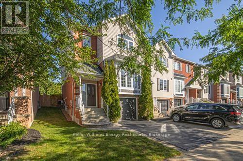 36 KILGANNON AVENUE  Clarington (Courtice), ON L1E 3E1