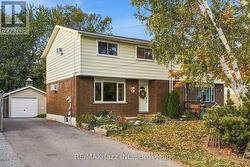 431 BAY STREET Scugog (Port Perry), ON L9L 1M7