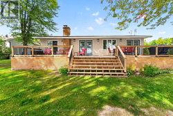 233 JOHNSON BAY LANE Frontenac Islands (Howe Island), ON K7G 2G9