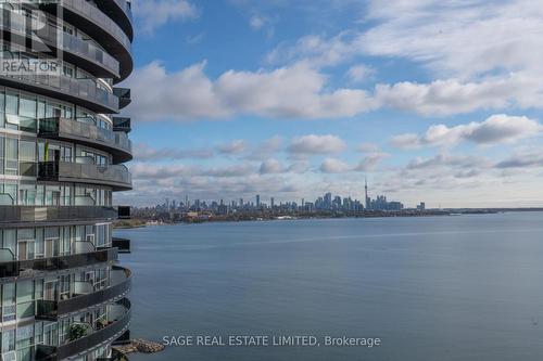 PH11 - 39 ANNIE CRAIG DRIVE , Toronto, Ontario M8V 0C5 4