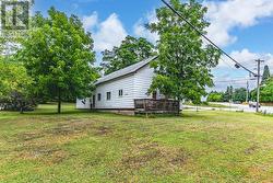 332 CHAMPLAIN ROAD Penetanguishene, ON L9M 1S4
