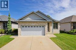 229 MEADOWLARK LANE Sarnia, ON N7S 0B6