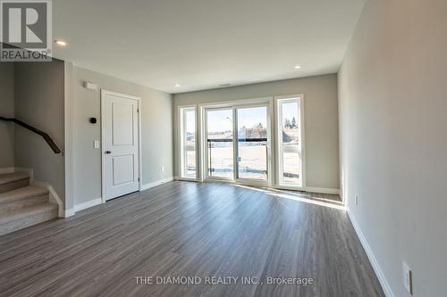 80 - 130 OTTERBEIN ROAD , Kitchener, Ontario N2B 3E4 5
