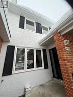 2 - 405 KEATS WAY Waterloo, ON N2L 5S7