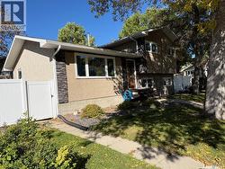 147 Fuhrmann CRESCENT Regina, SK S4R 7W2