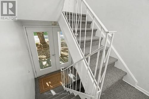 657 Golden Avenue, Ottawa, ON 