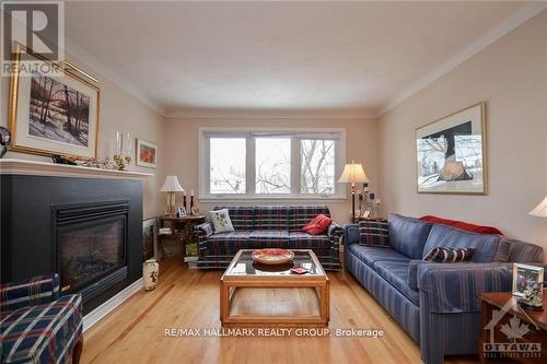 657 Golden Avenue, Ottawa, ON 