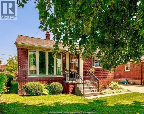 3775 MYRTLE  Windsor, ON N9C 2C9