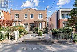 147 DOVERCOURT ROAD Toronto, ON M6J 3C5