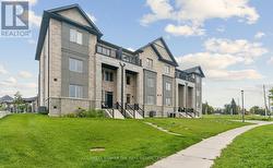 5 BALLINGER WAY Uxbridge, ON L9P 1W6