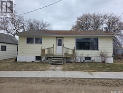 314 2nd AVENUE Young, SK S0K 4Y0