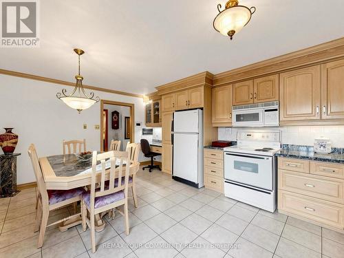 35 May Avenue, Richmond Hill, ON 