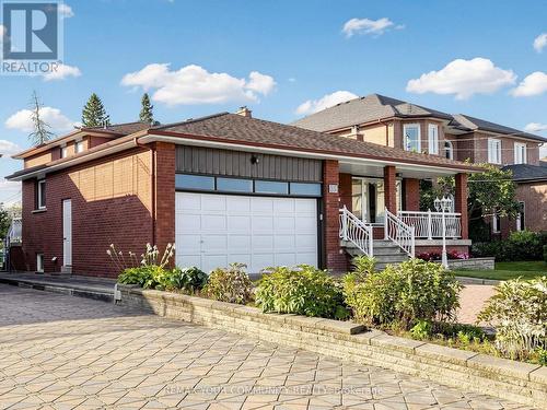 35 May Avenue, Richmond Hill, ON 