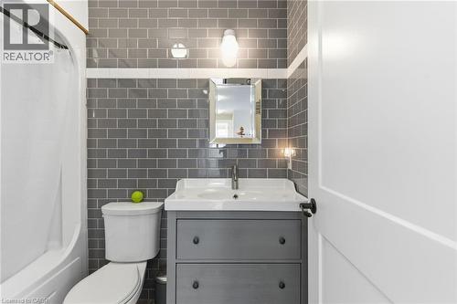 111 Smits Cove Unit# 302, Smithville, ON 
