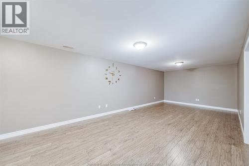 11916 Boulder Crescent, Windsor, ON 