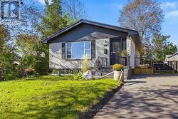 30 DOMINION DRIVE Kawartha Lakes (Lindsay), ON K9V 1H7