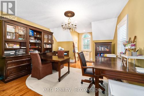 7860 Cedarbrook Trail, Whitby, ON 