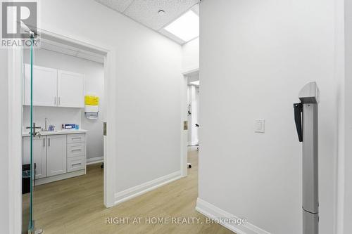 109 - 235 St Clair Avenue W, Toronto, ON 