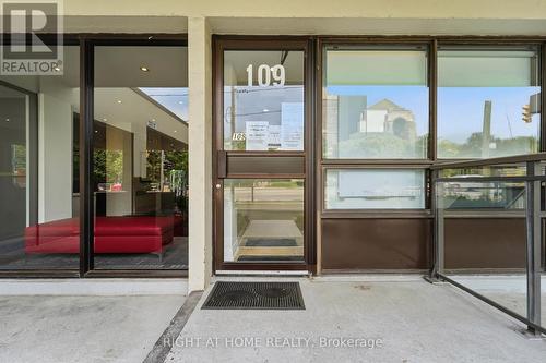 109 - 235 St Clair Avenue W, Toronto, ON 