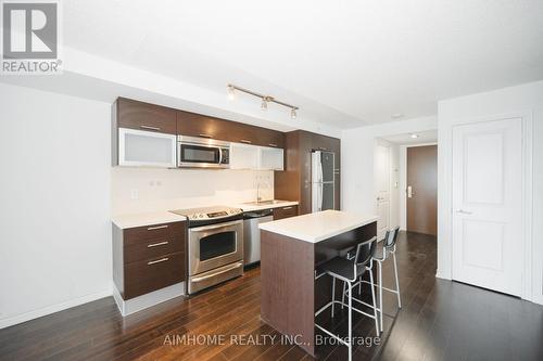 1405 - 386 Yonge Street, Toronto, ON 