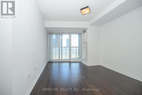 1405 - 386 Yonge Street, Toronto, ON 