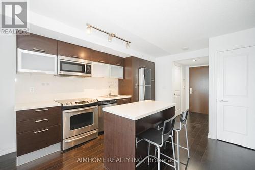 1405 - 386 Yonge Street, Toronto, ON 