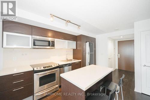 1405 - 386 Yonge Street, Toronto, ON 