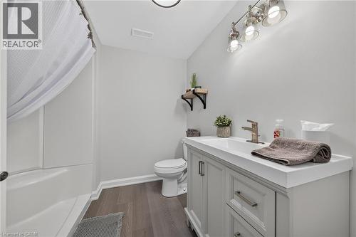 10 Macneil Court, Hagersville, ON 