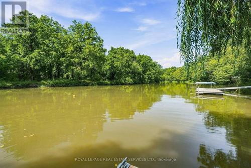 372 Trafalgar Road, Oakville, ON 