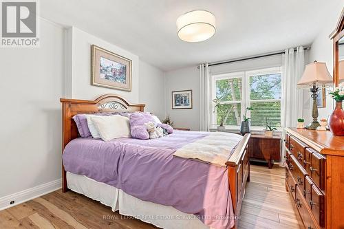 372 Trafalgar Road, Oakville, ON 