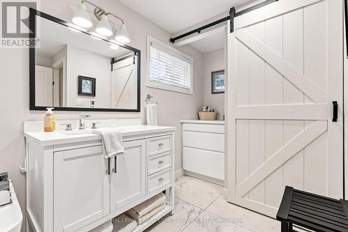 372 Trafalgar Road, Oakville, ON 