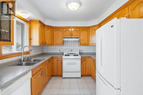 256 Kenilworth Place, Windsor, ON 
