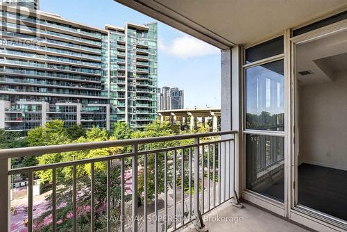 714 - 35 Bastion Street, Toronto, ON 