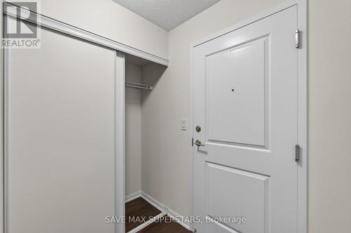 714 - 35 Bastion Street, Toronto, ON 